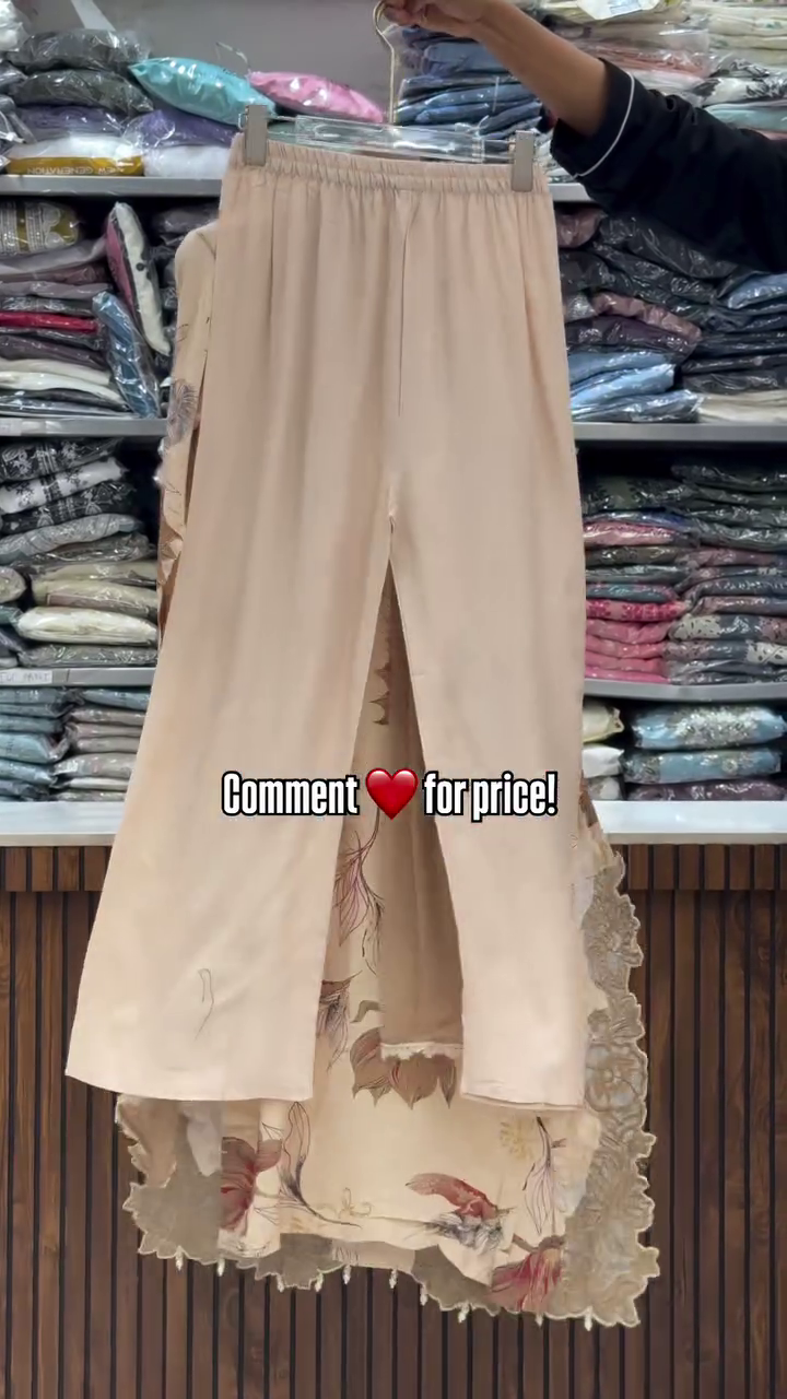 Elegant Black Floral Printed Embroidered Kurti – Festive & Party Wear for Women - Image 3